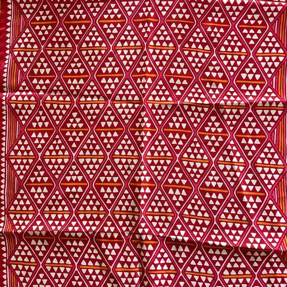 Vintage Vena Silk Hand rolled Scarf Japan Red Pink Orange - Picture 7 of 8